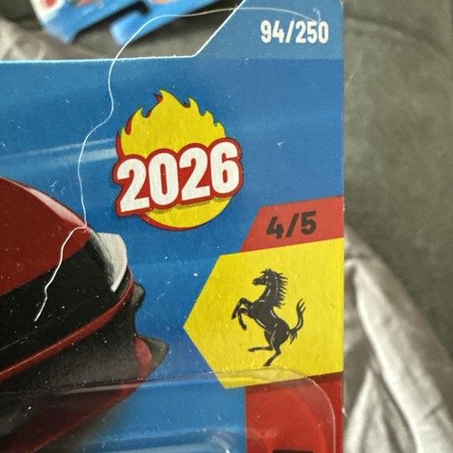 Hot wheels ferrari - hot, 12