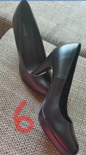Pumps - , 37