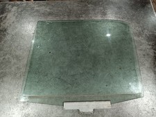 Mercedes W124 Seitenscheibe Fenster Tür hinten links Limousine Limo