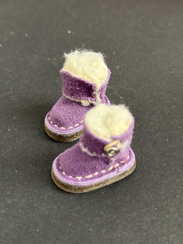 Lila lederstiefel mit fell - lederstiefel,