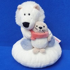 EISBÄR + ROBBE AUF KISSEN