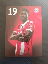 NEU Alphonso Davies Autogramm