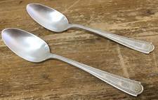 2 Teaspoons Tea Spoons Louvre