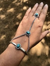 Handgefertigte Manschette