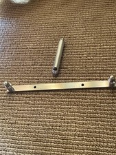 Kyosho Land Jump Hilux