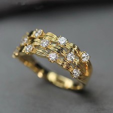 Vergoldeter Ring verziert mit funkelnden Zirkonia Steinen Damen Bandring - 14k