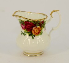 Royal Albert OLD COUNTRY ROSES England Milchkännchen