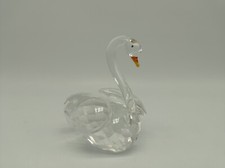 Dekorativer Schwan aus Glas