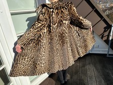 Luxus-Ozelot-Pelzmantel, Rarität, Privatverkauf mit CITES-Bescheinigung, Größe S