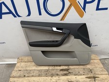 Audi A3 8P Türverkleidung Türpappe vorne links Fahrerseite 8P4867103L