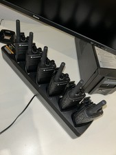 Motorola XT420 6er Set mit Ladeschale und Zubehör