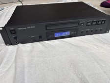 TASCAM CD-200 CD-Player mit Fernbedienung Und Rack Funktion