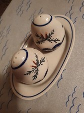 Salz Und Pfeferstreuer