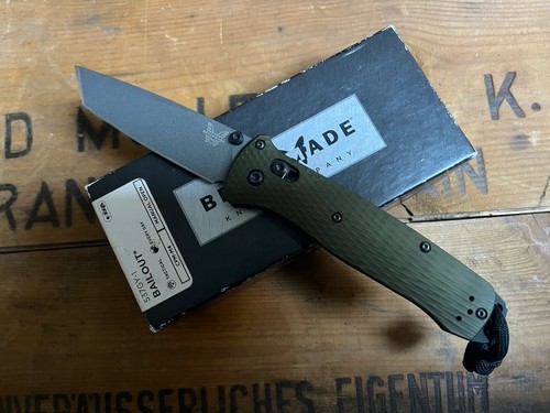 Benchmade bailout cpm - bailout,