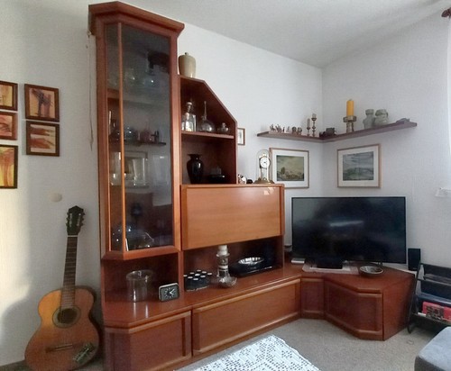 Verschenke wohnzimmerschrank - verschenke,