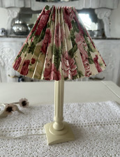 Shabby Chic ? Tischlampe 38 cm Höhe ? Rosen Nachttisch-Lampe Landhaus  weiß