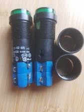 2 Drucktaster von EAO lumitas