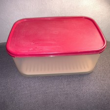 Tupperware 4,3 Liter Kompaktus Eidgenosse mit Frischegitter Rot