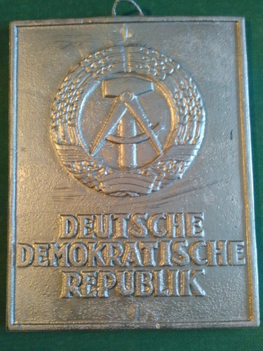 Grenzschild hoheitszeichen - grenzschild,