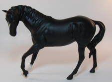 Royal Doulton 7" Matt Pferd Figur Black Beauty um 1990 TOP