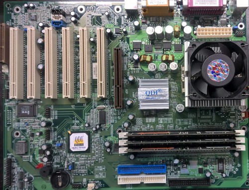 Bundle qdi kd7e - qdi, athlon