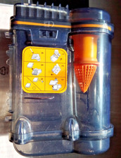 Staubsauger  AEG ElektroluxBodenstaub- Staubbehälter + Zubehör und Betriebsan