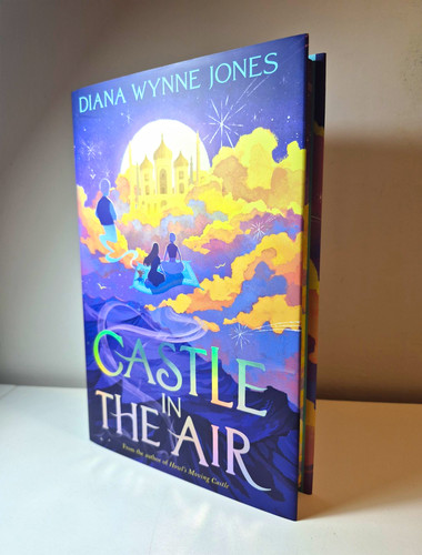 Fairyloot exclusive castle - fairyloot,