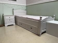 Cinderella Jugendbett weiß (+ Nachttisch)