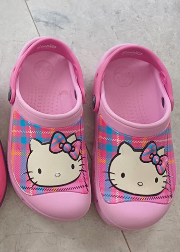 Crocs hello kitty clogs - kitty,