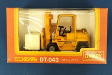 TOMY Komatsu Gabelstapler