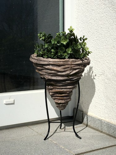 Gartenfigur pflanzenschale - gartenfigur, "pflanzenschale