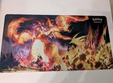 Pokémon Sammelkartenspiel Spielmatte Glurak-VMAX Pokemon