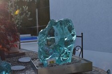 Gartendekoration Glasbrocken