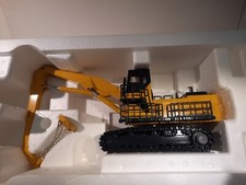 JOAL 244 , Komatsu Bagger mit