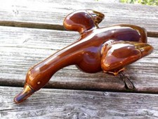 Ente aus Keramik mit brauner Glasur - 24 cm lang