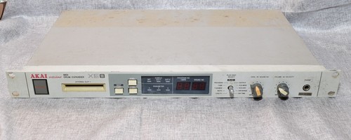 Akai xe8 midi - akai,