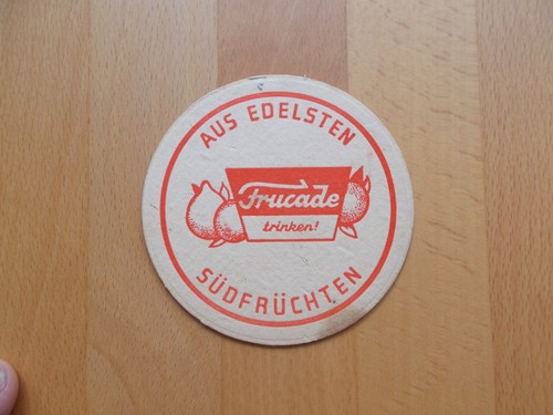 Alter bierdeckel frucade - bierdeckel,