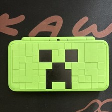 New Nintendo 2DS XL Minecraft Creeper Edition