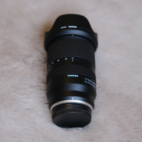 Tamron 70mm di - f/2.8,