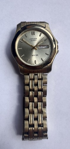 Schöne armbanduhr citizen - schöne,