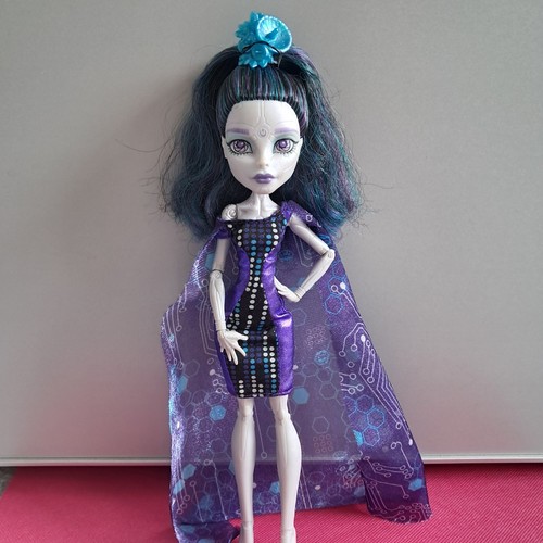 Monster high puppe - monster,