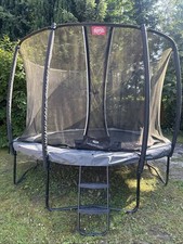Trampolin von BERG mit Sicherheitsnetz