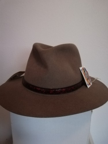 Akubra hut banjo paterson - banjo,