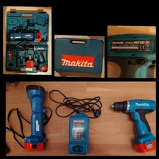 Makita Akkuschrauber inkl Koffer 6270d mit Taschenlampe und 3 Akkus
