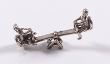 Silberfigur Figur Miniatur Wippe Schaukel Kinderspielplatz Anhänger Silber