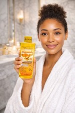 KURKUMAÖL AUFHELLEND