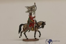 sehr fein bemalter Reiter mit