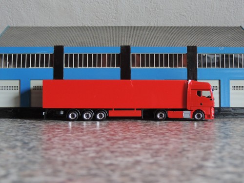 Herpa 711130 man - herpa, 1:87