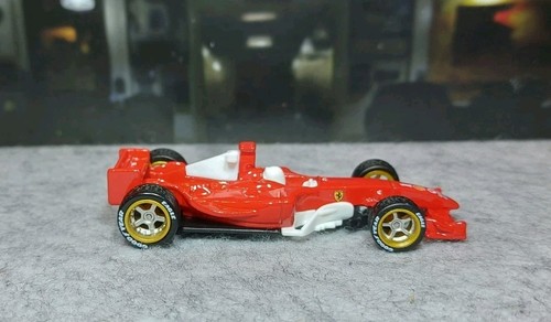 Hot wheels ferrari f2004 - wheels,