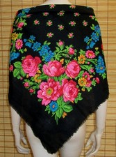 BUNTES TRACHTENTUCH -
